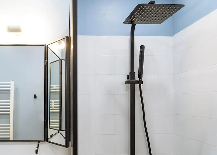 Good Vibes * بوخارست