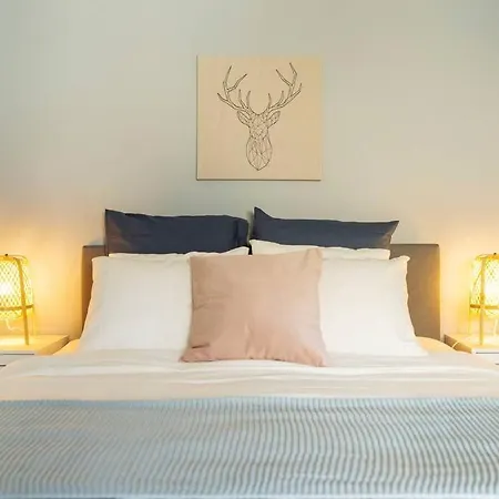 Апартаменти Good Vibes *